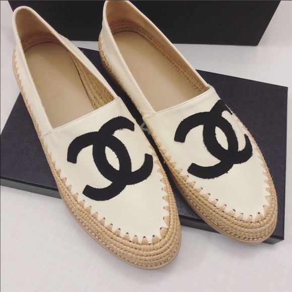 🎀SOLD🎀💯% AUTHENTIC BNIB Chanel Espadrilles - Picture 2 of 5